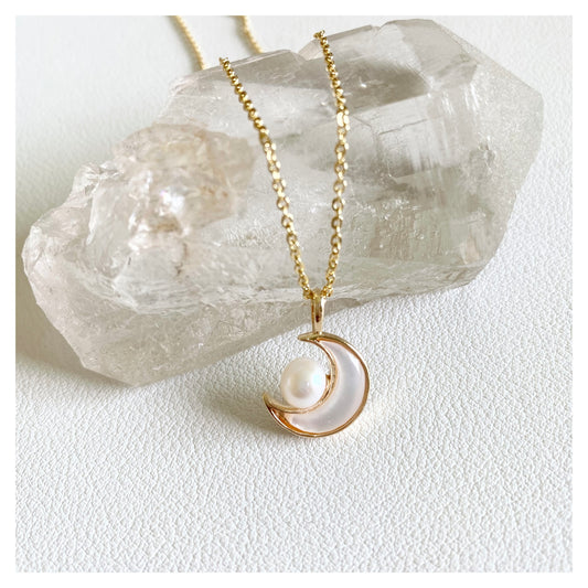 Mother of Pearl Moon with Pearl